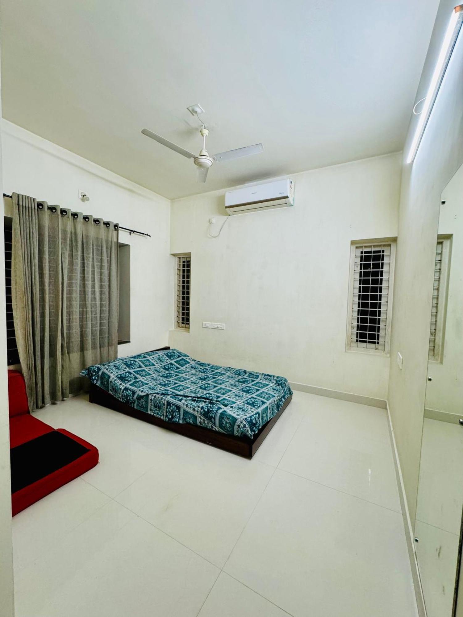 Villa Harmony Nest, Akkulam Thiruvananthapuram Esterno foto