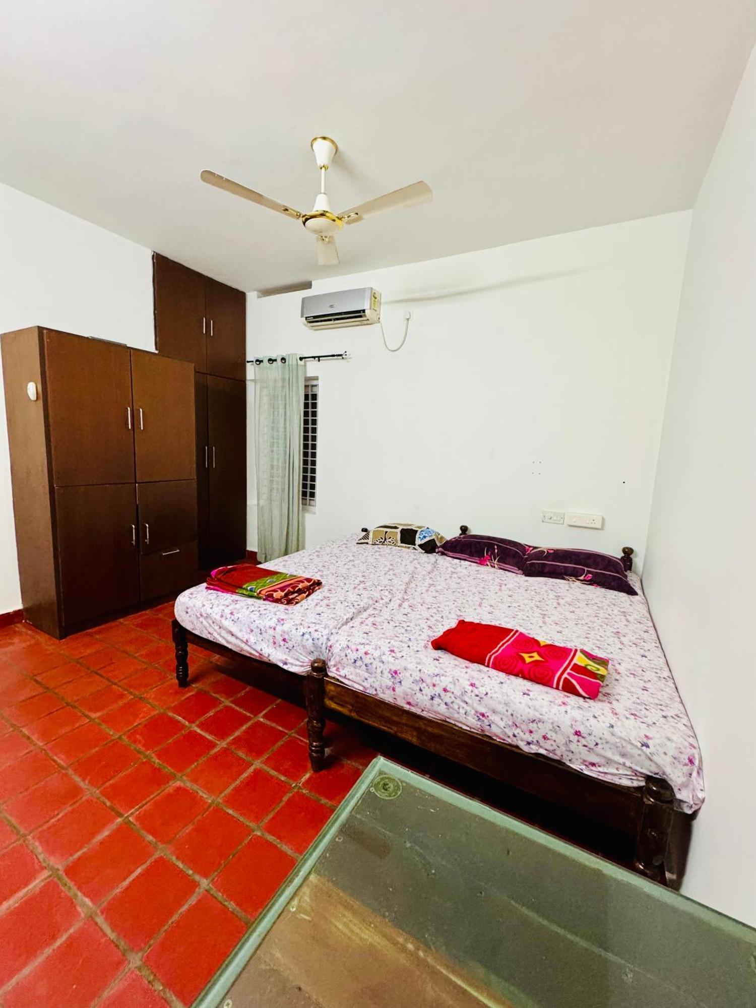 Villa Harmony Nest, Akkulam Thiruvananthapuram Esterno foto